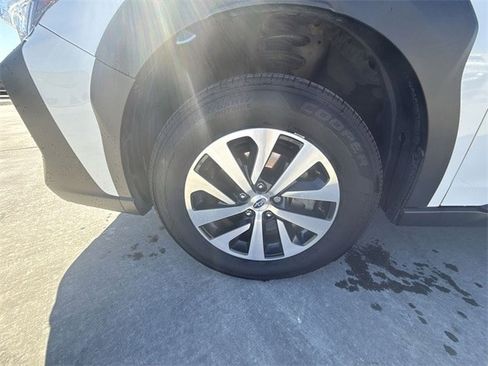 Certified 2024 Subaru Outback Premium image 10