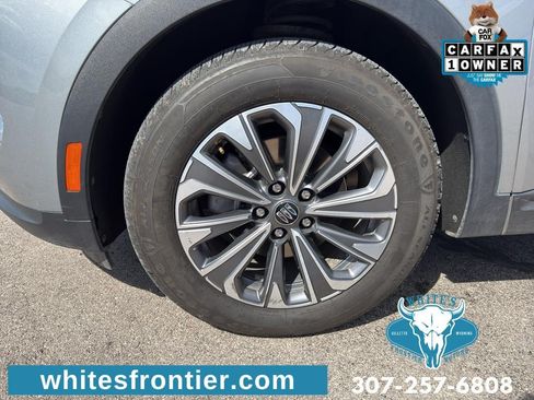 Used 2024 Buick Envision Preferred AWD/4WD image 9