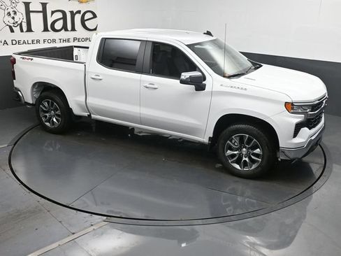 New 2026 Chevrolet Silverado 1500 LT AWD/4WD image 16