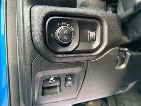 Used 2023 RAM 1500 Big Horn image 29