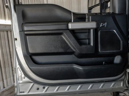 Used 2019 Ford F250 Platinum w/ Platinum Ultimate Package image 43