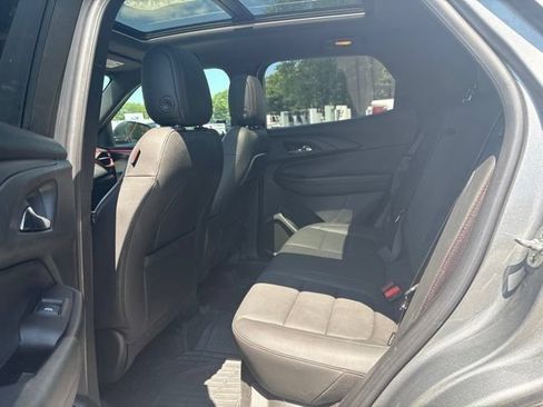 Used 2024 Chevrolet TrailBlazer RS w/ Convenience Package AWD/4WD image 12