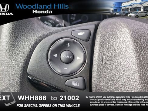 Used 2017 Honda HR-V EX image 11