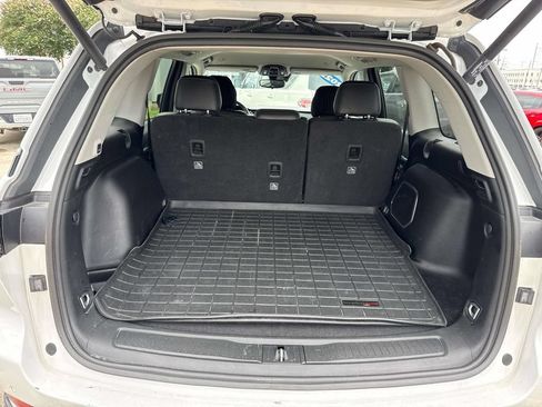 Used 2022 Jeep Grand Cherokee Limited RWD image 8