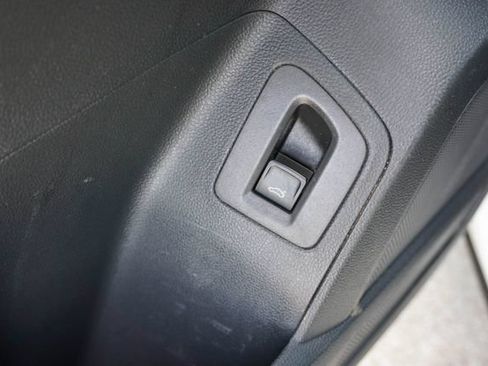Used 2022 Volkswagen Atlas SE FWD image 15