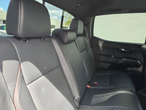 Used 2021 Toyota Tacoma TRD Pro AWD/4WD image 12
