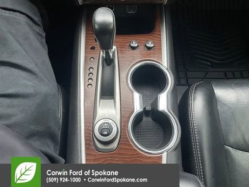 Used 2018 Nissan Pathfinder Platinum image 36