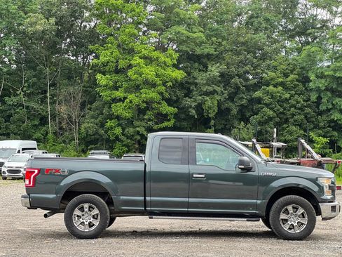 Used 2015 Ford F150 XLT w/ Equipment Group 302A Luxury AWD/4WD image 7
