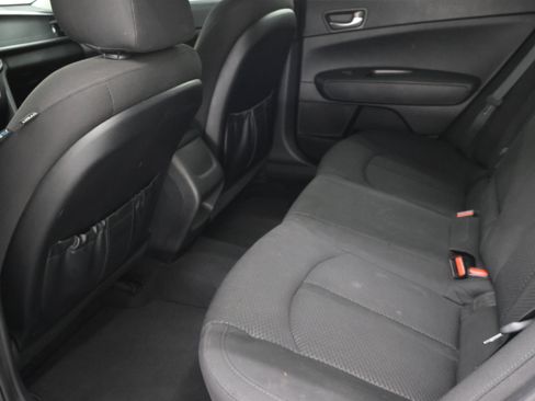 Used 2017 Kia Optima LX FWD image 33