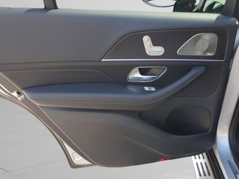 New 2026 Mercedes-Benz GLS 450 4MATIC image 12