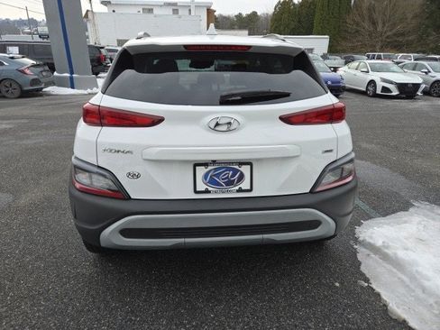 Used 2023 Hyundai Kona SEL image 8