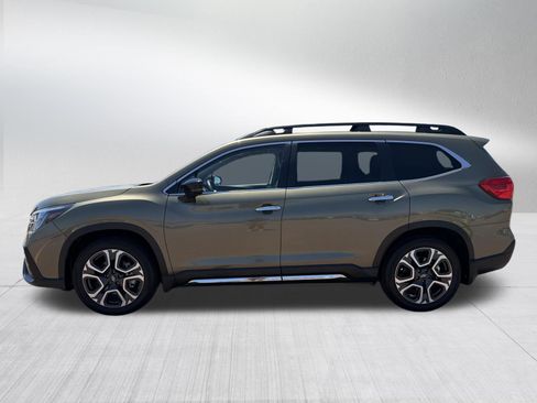Certified 2024 Subaru Ascent Touring w/ Popular Package #2 AWD/4WD image 4