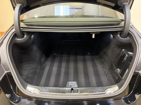 Certified 2025 Mercedes-Benz S 580 4MATIC Sedan image 31