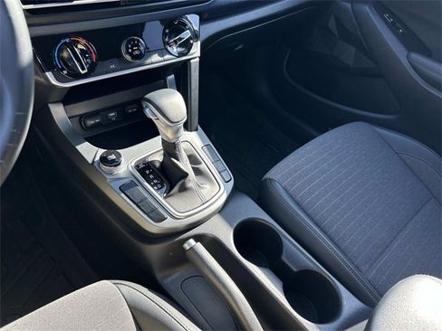 Used 2021 Kia Seltos S image 23