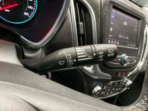 Used 2023 Chevrolet Equinox LT FWD image 21