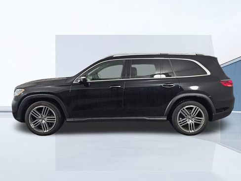 Used 2025 Mercedes-Benz GLS 450 4MATIC image 4