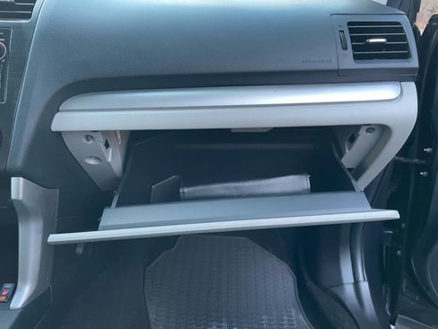 Used 2015 Subaru Forester 2.5i Premium w/ All-Weather Package image 32