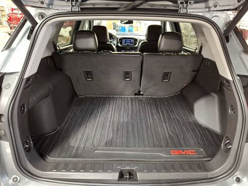 Used 2023 GMC Terrain SLT AWD/4WD image 27