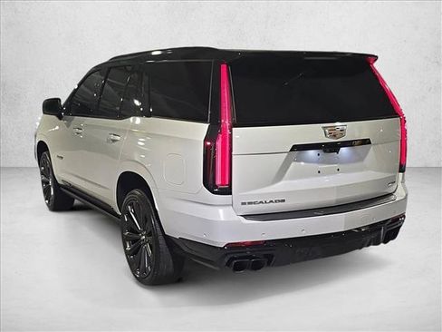 Used 2025 Cadillac Escalade V w/ LPO, Floor Liner Package AWD/4WD image 7