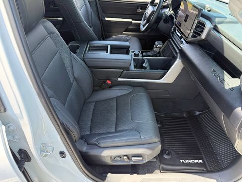Used 2024 Toyota Tundra SR5 w/ SR5 Premium Package AWD/4WD image 43
