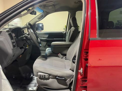 Used 2009 Dodge Ram 3500 Truck SLT w/ Popular Equipment Group image 9