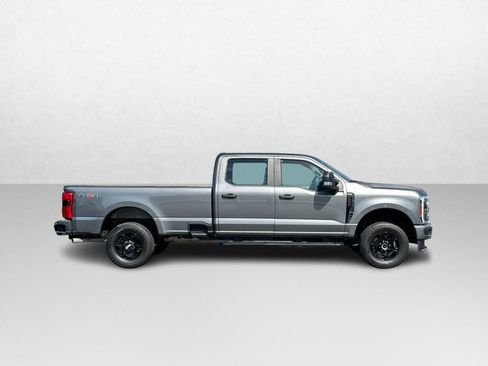 Used 2023 Ford F350 XL w/ STX Appearance Package AWD/4WD image 2