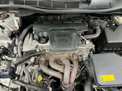 Used 2012 Toyota Camry LE image 22