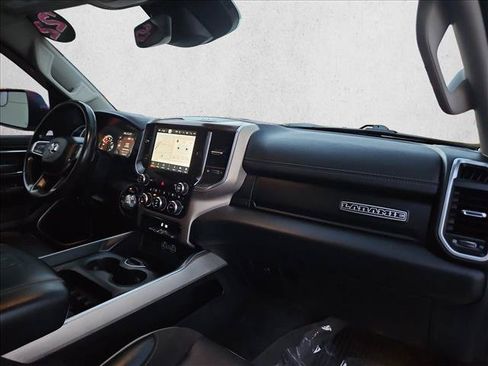 Used 2022 RAM 1500 Laramie AWD/4WD image 22