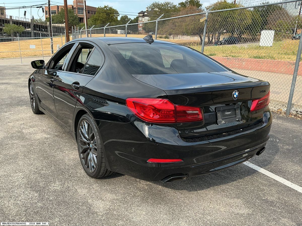 Used 2018 BMW 540i w/ Luxury Seating Package RWD image 5