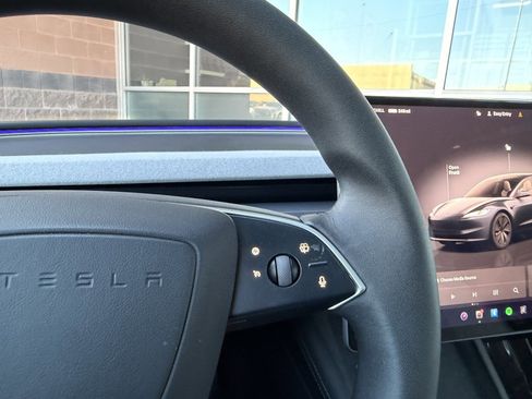 Used 2024 Tesla Model 3 Long Range image 33