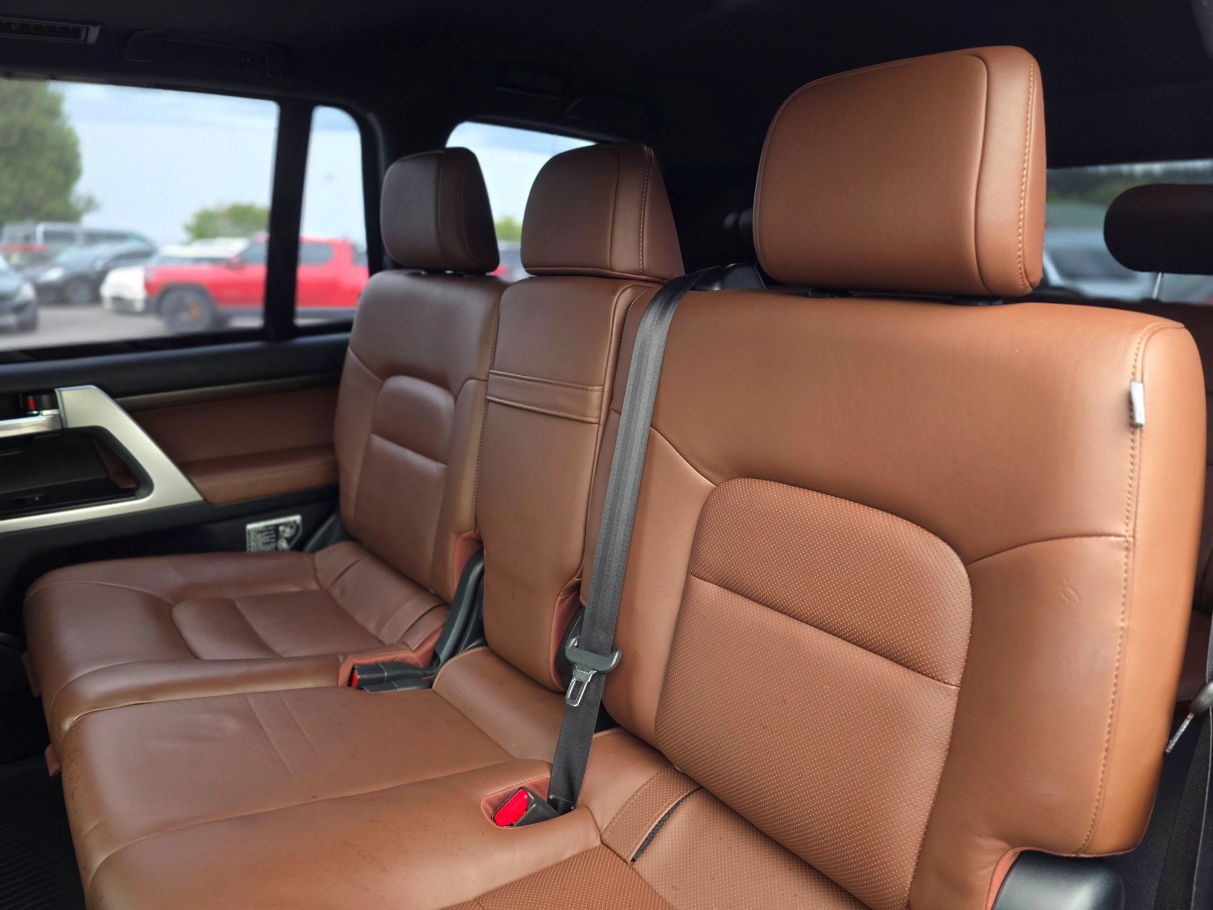 Used 2018 Toyota Land Cruiser w/ Carpet Mat Package AWD/4WD image 32