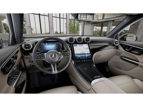 New 2026 Mercedes-Benz GLC 300 4MATIC image 3