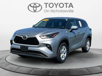 Used 2024 Toyota Highlander LE