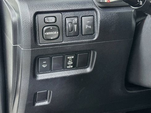Used 2018 Toyota 4Runner Limited AWD/4WD image 11