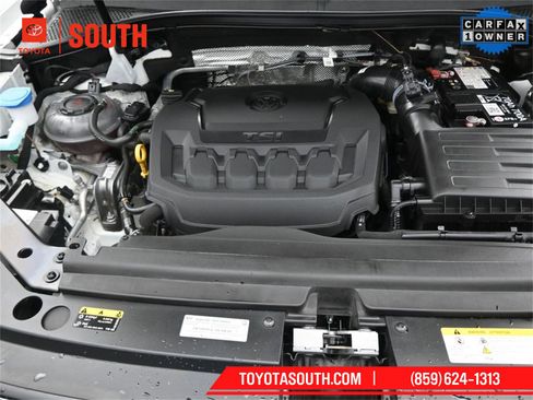 Used 2024 Volkswagen Tiguan SE image 37