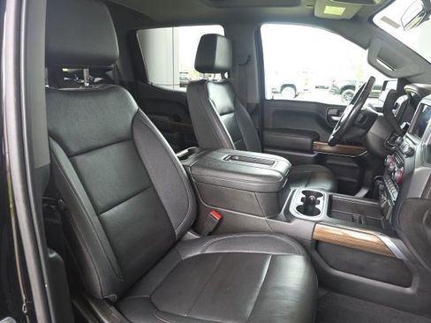 Used 2022 Chevrolet Silverado 1500 LT Trail Boss w/ Convenience Package II image 12