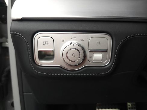 Used 2026 Mercedes-Benz GLS 63 AMG 4MATIC image 10