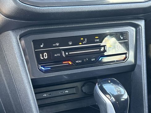 Certified 2023 Volkswagen Tiguan SE image 24