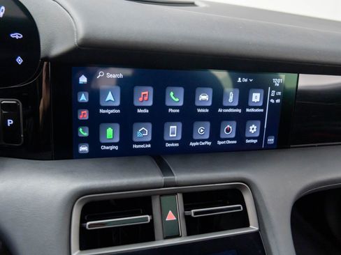 Certified 2021 Porsche Taycan 4S image 25