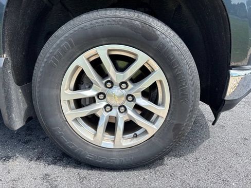 Used 2019 Chevrolet Silverado 1500 LT w/ All-Star Edition AWD/4WD image 9