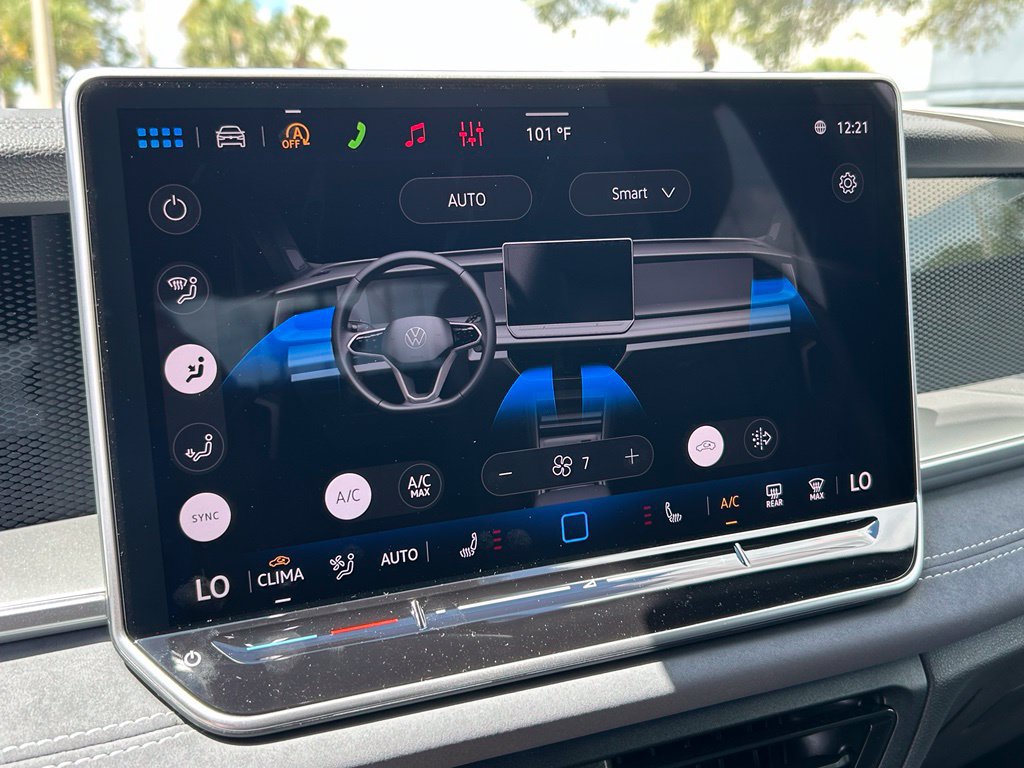 New 2026 Volkswagen Tiguan SE R-Line FWD image 26