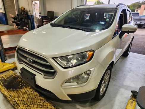 Used 2020 Ford EcoSport SE w/ SE Convenience Package FWD image 3