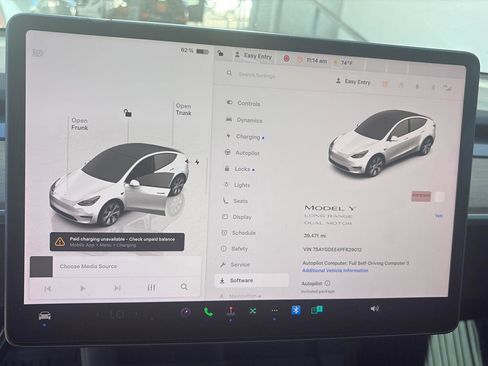 Used 2023 Tesla Model Y Long Range image 11