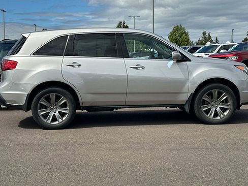Used 2011 Acura MDX w/ Advance & Entertainment AWD/4WD image 3