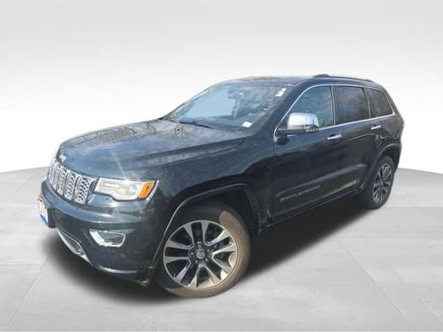 Used 2017 Jeep Grand Cherokee Overland image 2
