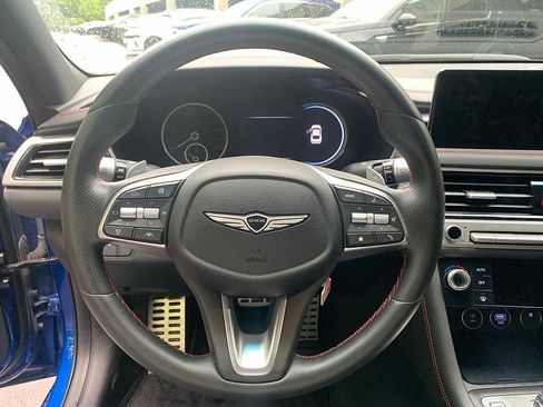 Used 2025 Genesis G70 2.5T w/ Sport Prestige Package RWD image 7