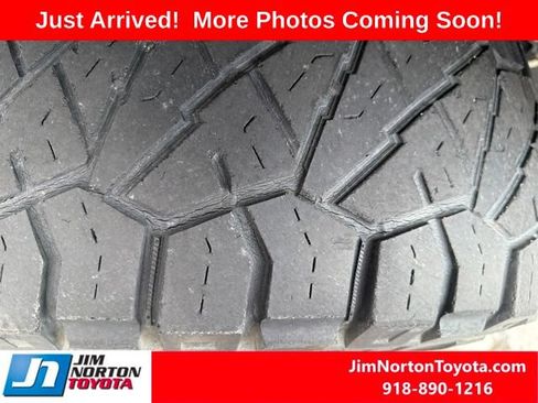 Used 2019 Jeep Wrangler Unlimited Sport AWD/4WD image 12