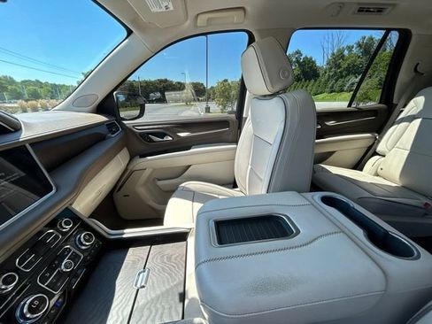 Used 2022 GMC Yukon Denali w/ Max Trailering Package AWD/4WD image 42