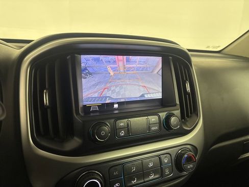 Used 2020 Chevrolet Colorado ZR2 image 19