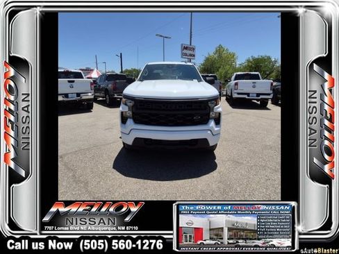 Used 2025 Chevrolet Silverado 1500 Custom w/ Turbomax Blackout Package AWD/4WD image 5